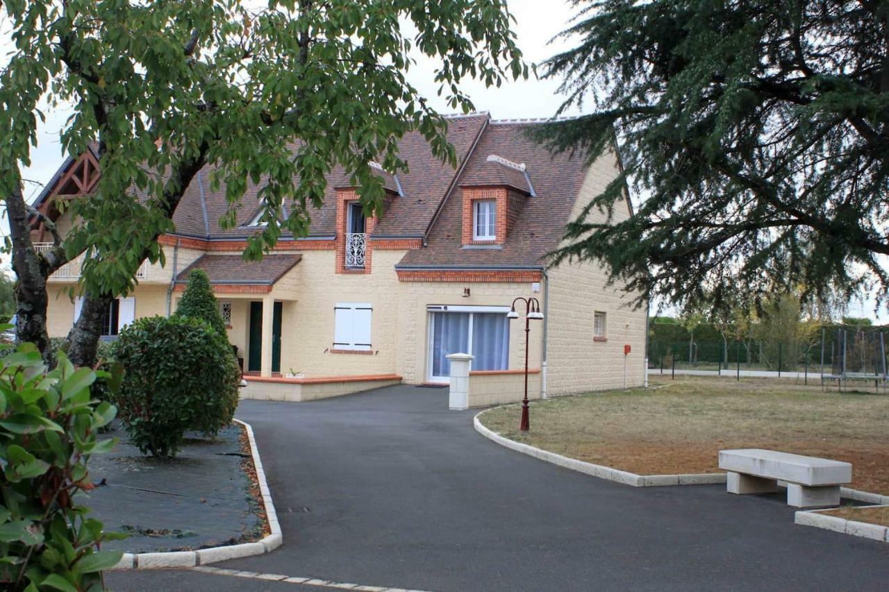 Logement Entre Chambord Et Le Zoo De Beauval Daire Contres  Dış mekan fotoğraf